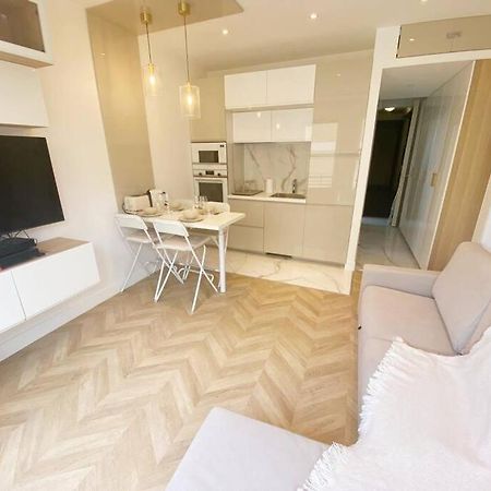 Appartement 2P Idealement Place Juan Les Pins Ngoại thất bức ảnh